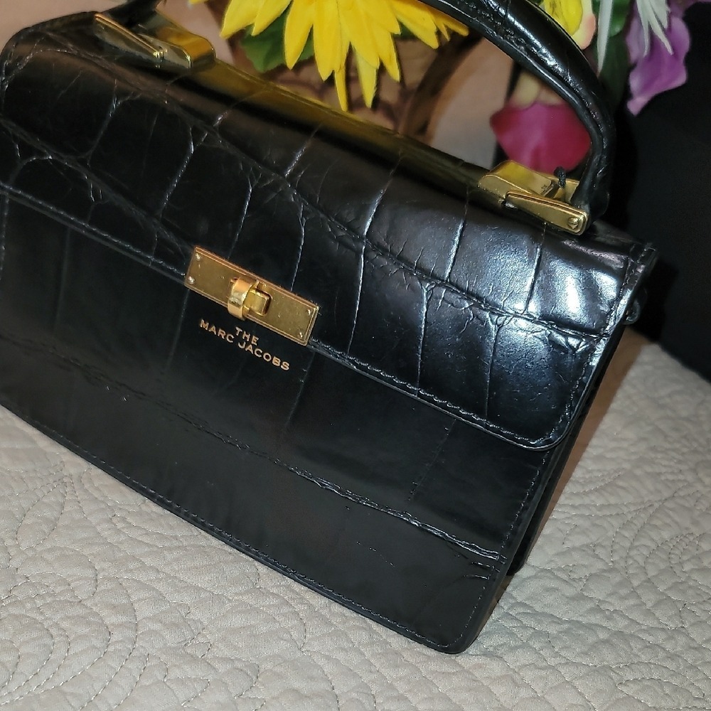Marc Jacobs Black Croc-Embossed Mini Bag - Picture 6 of 11